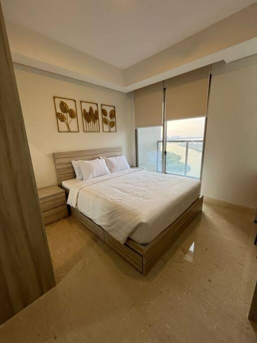 Gold Coast Seaview Pangsapuri *